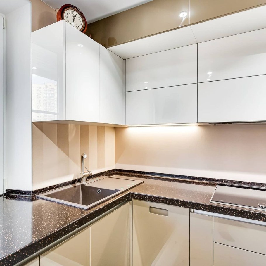 Кухня белый глянец