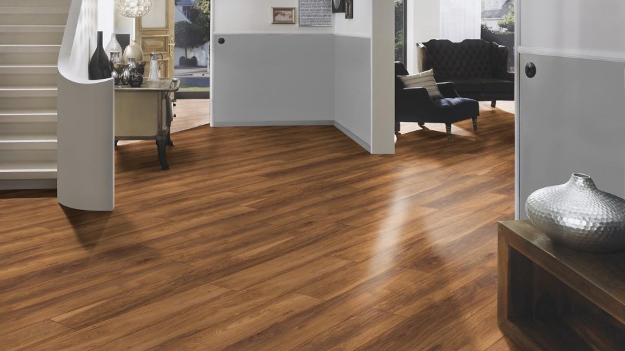 Ламинат дуб Сильвер 33 класс