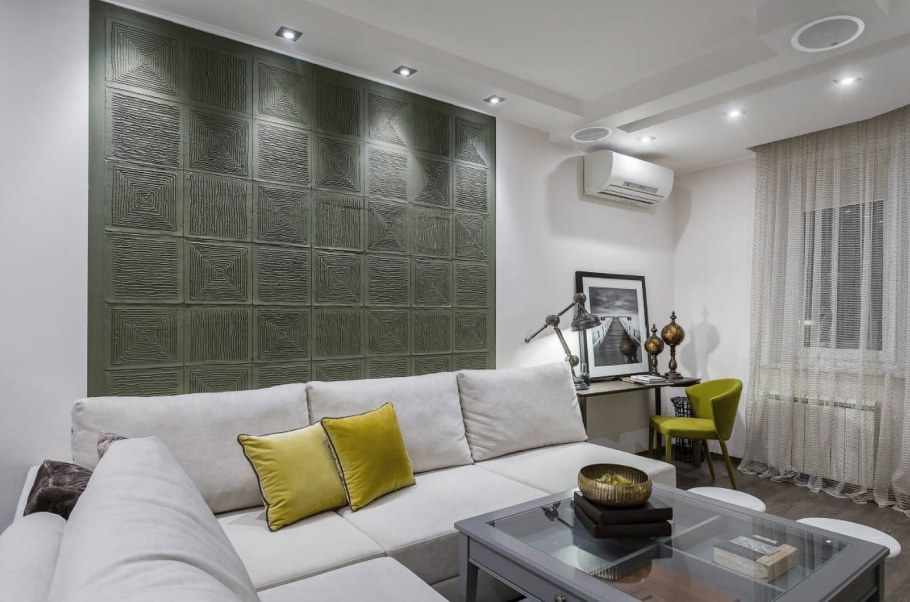 Декор стены за диваном