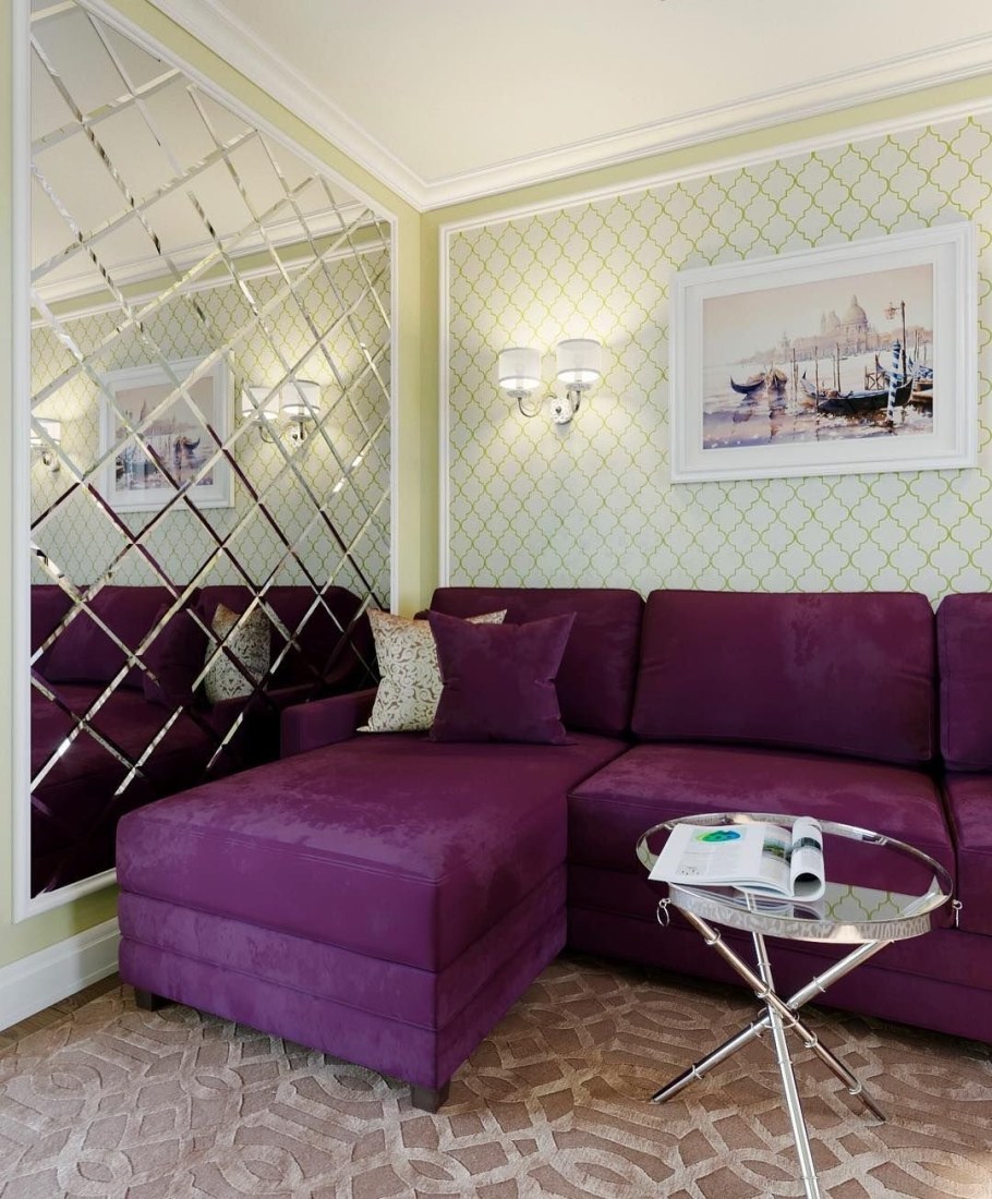 Зеркальное панно на стену над диваном