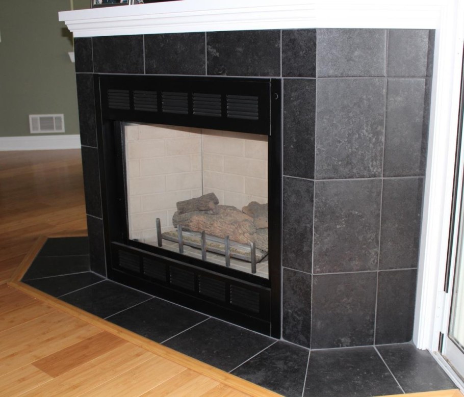 Камин отделка керамогранитом
