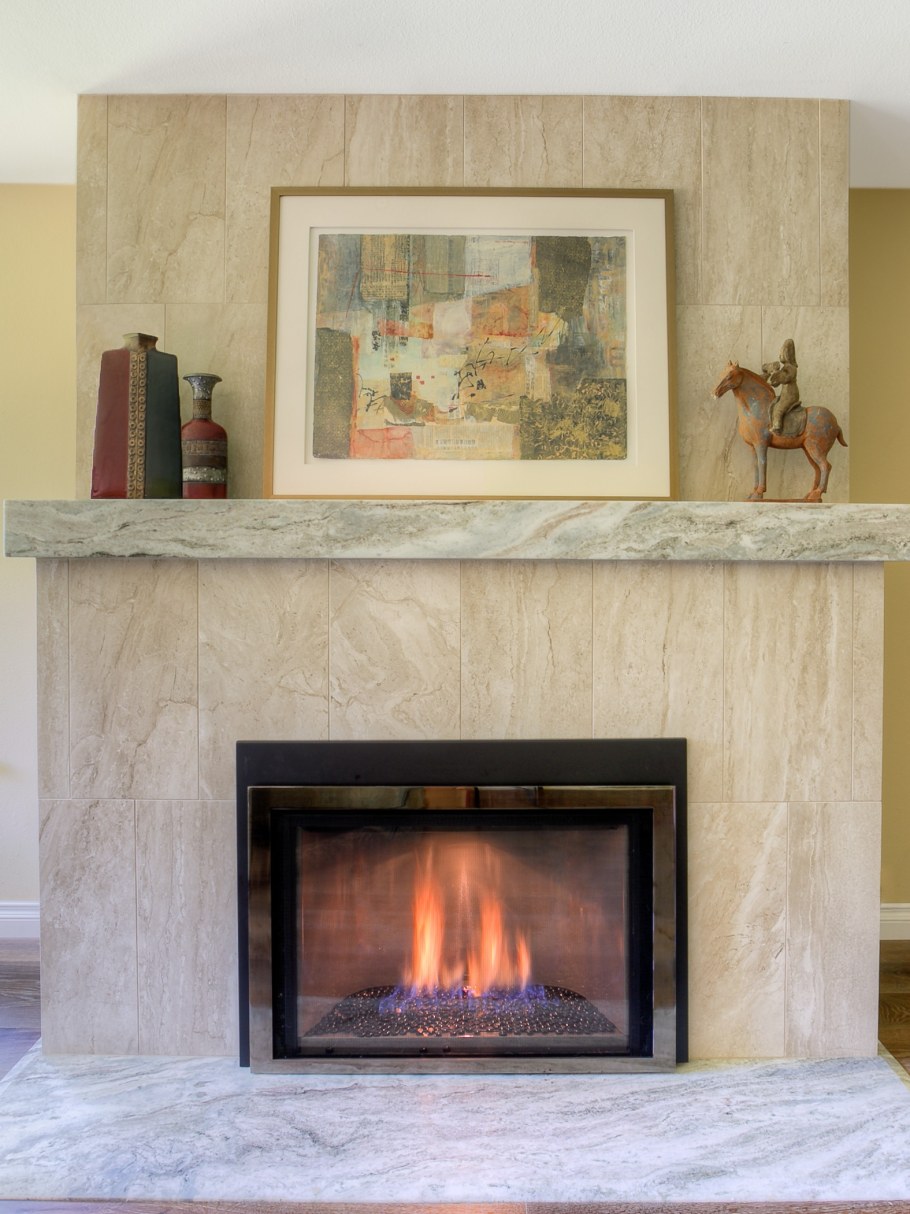 Облицовка камина керамогранитом