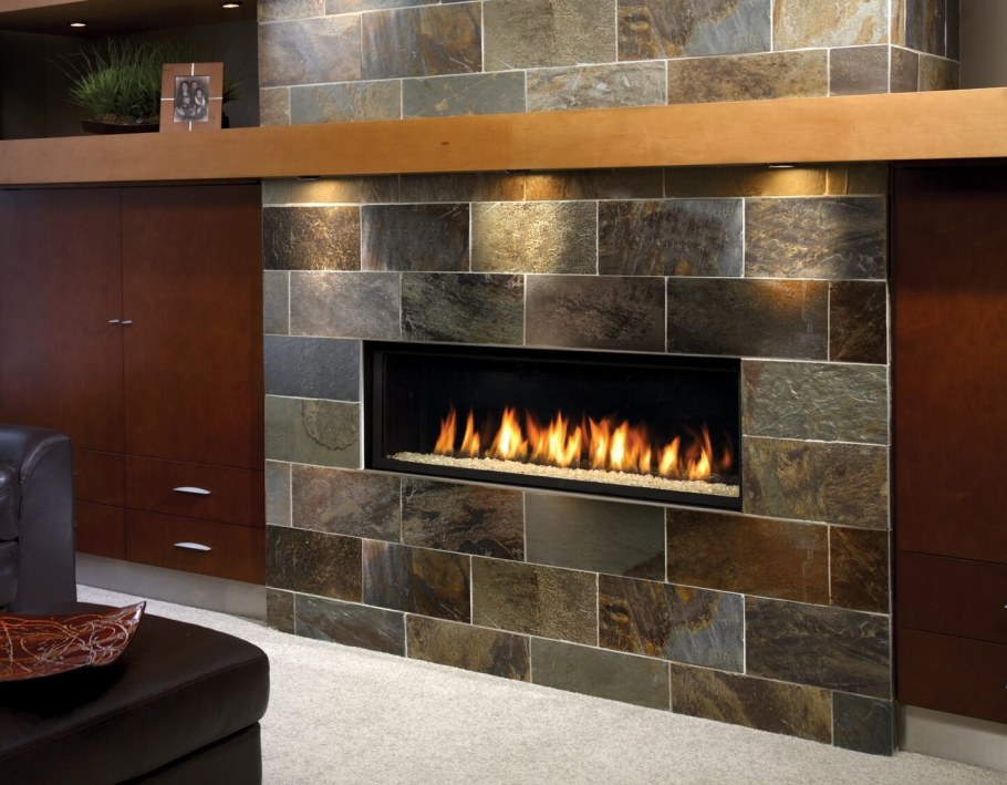 Камин облицованный керамогранитом