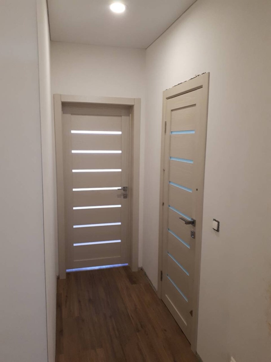 Лиственница кремовая дверь межкомнатная