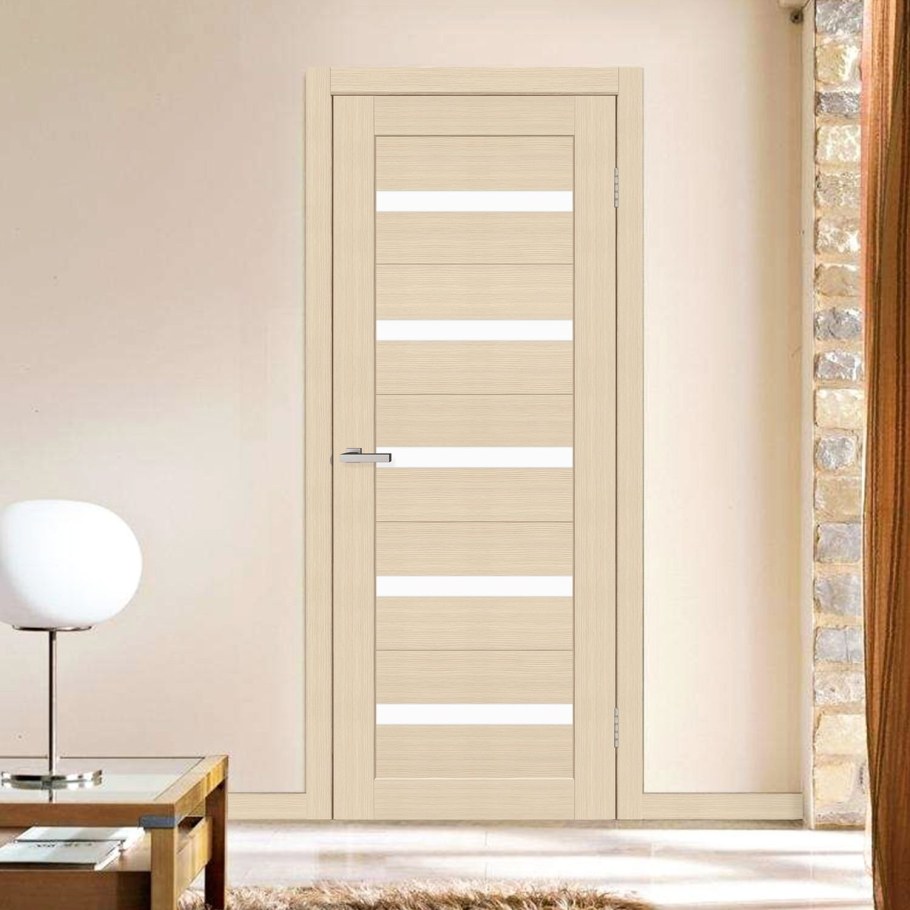 Двери межкомнатные ясень латте