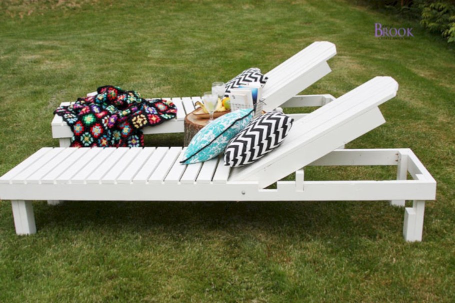 Деревянные лежаки для дачи