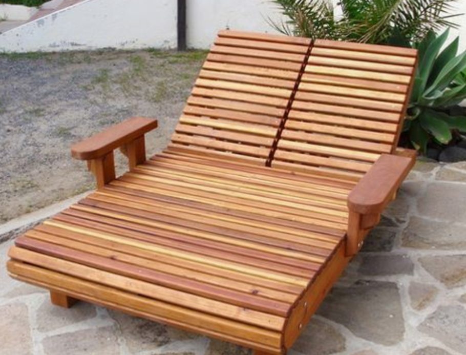 Деревянные лежаки для дачи