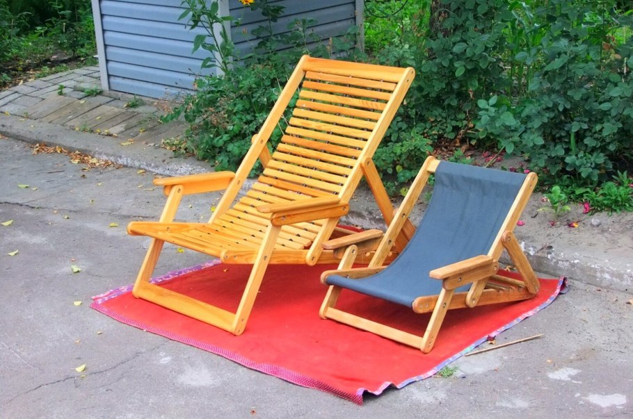Шезлонг для дачи