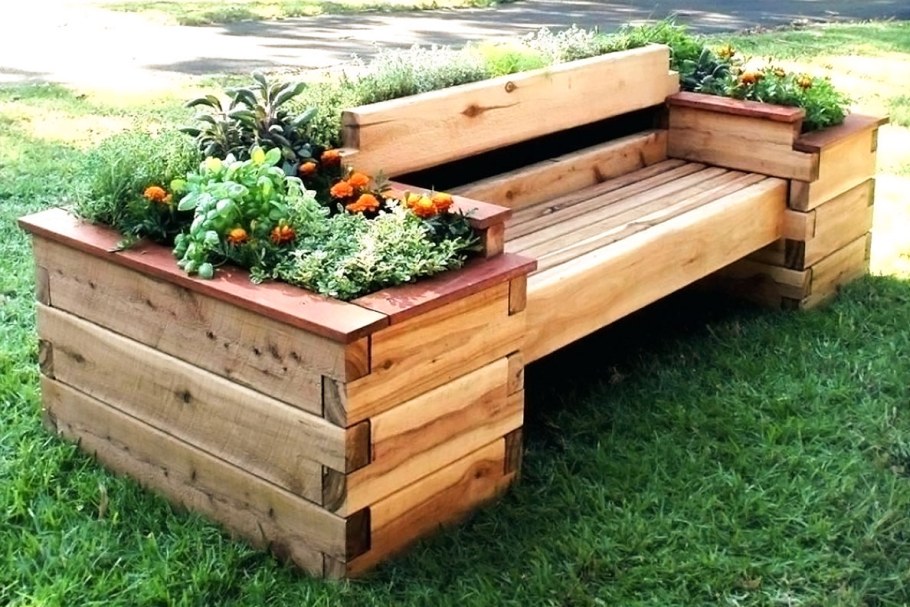 Деревянные клумбы для цветов