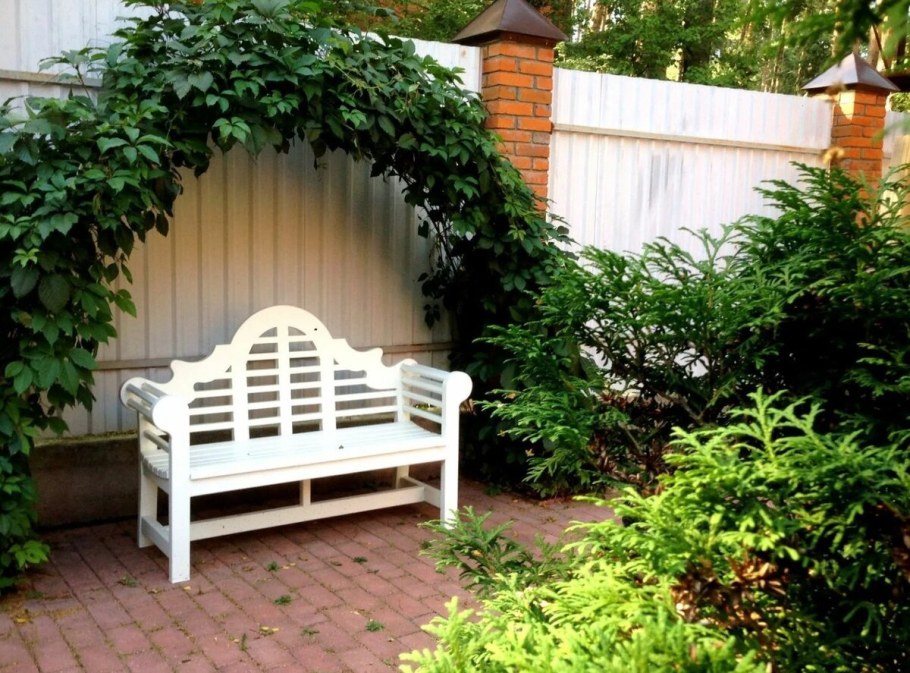 Скамейка Эдвина Лаченса