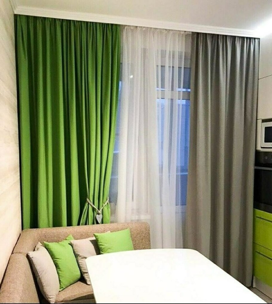 Шторы серые с салатовым