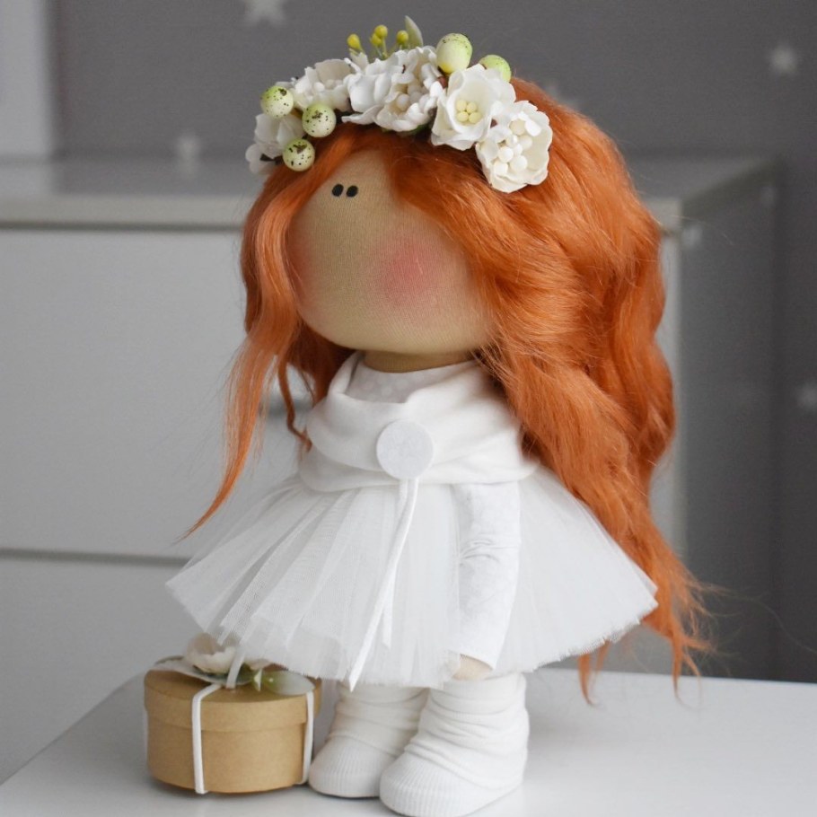Интерьерная кукла с рыжими волосами