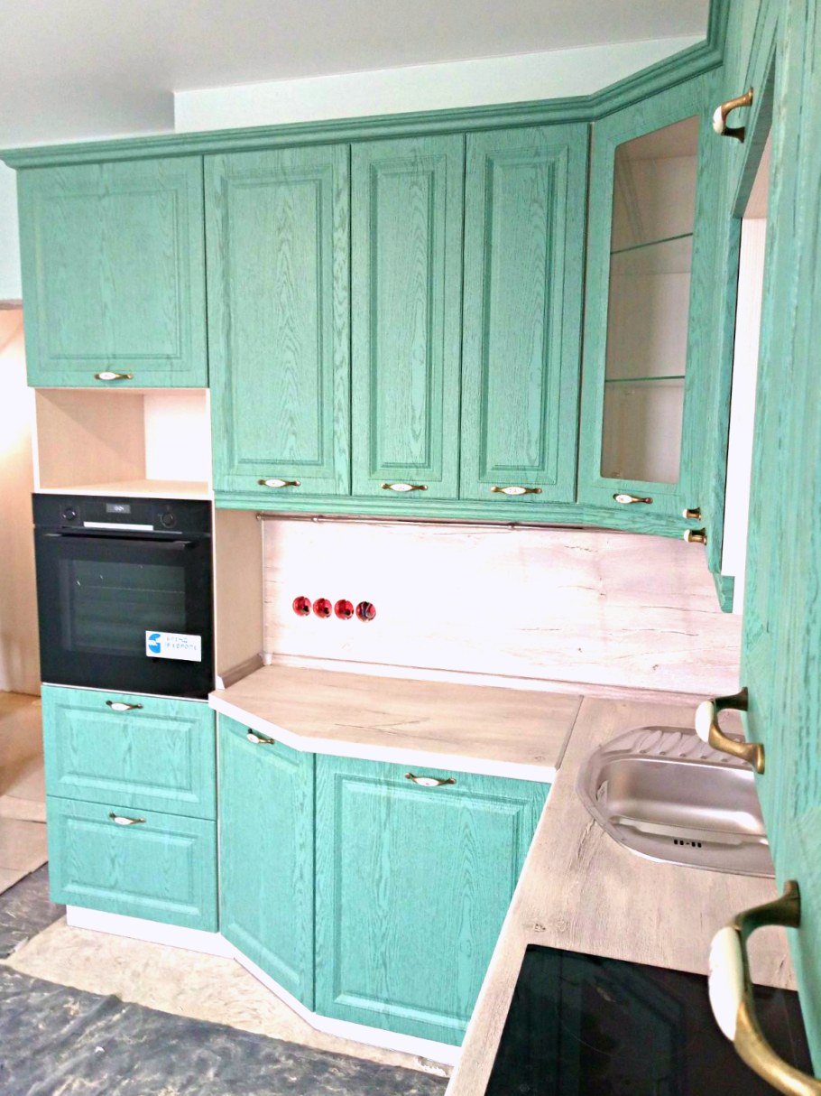 4092 Олива столешница кедр