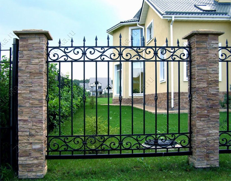 Красивые кованые заборы