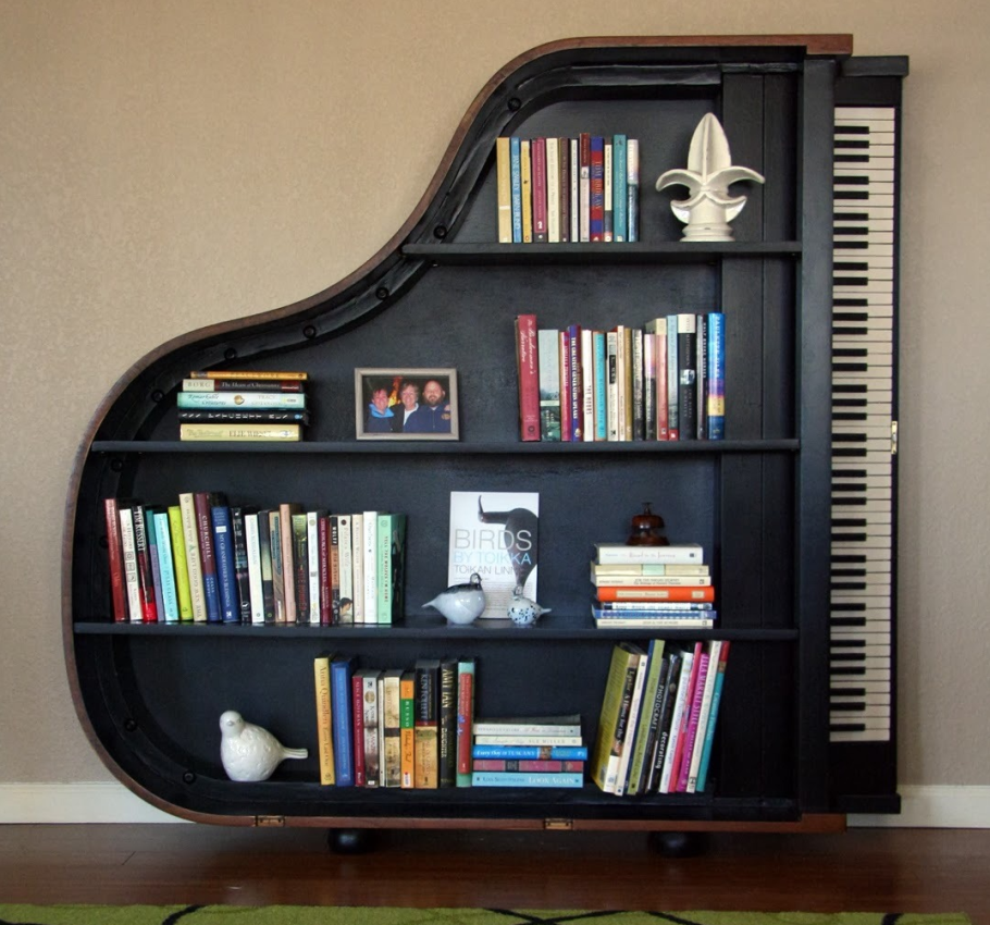 Необычные книжные шкафы и полки
