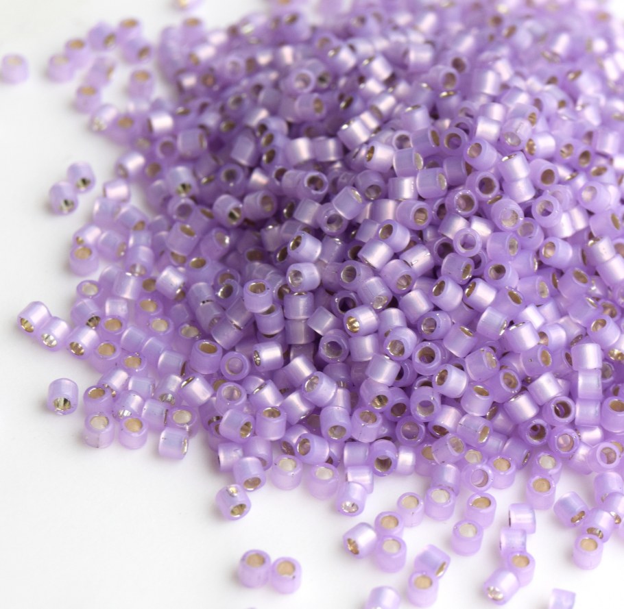 Бисер Миюки Delica