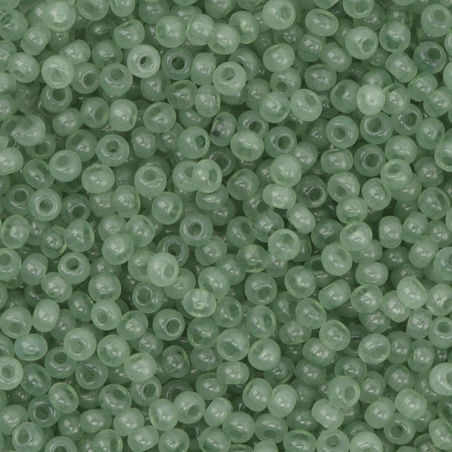 Бисер Preciosa алебастр