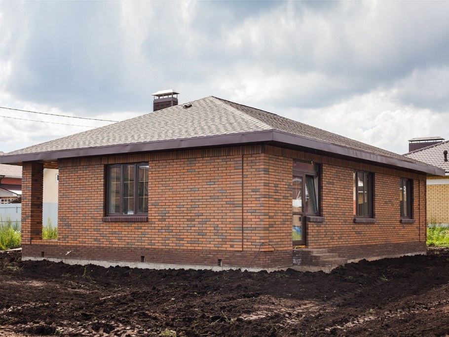 Одноэтажный кирпичный дом 100м2