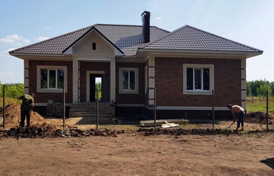 Одноэтажный дом из кирпича