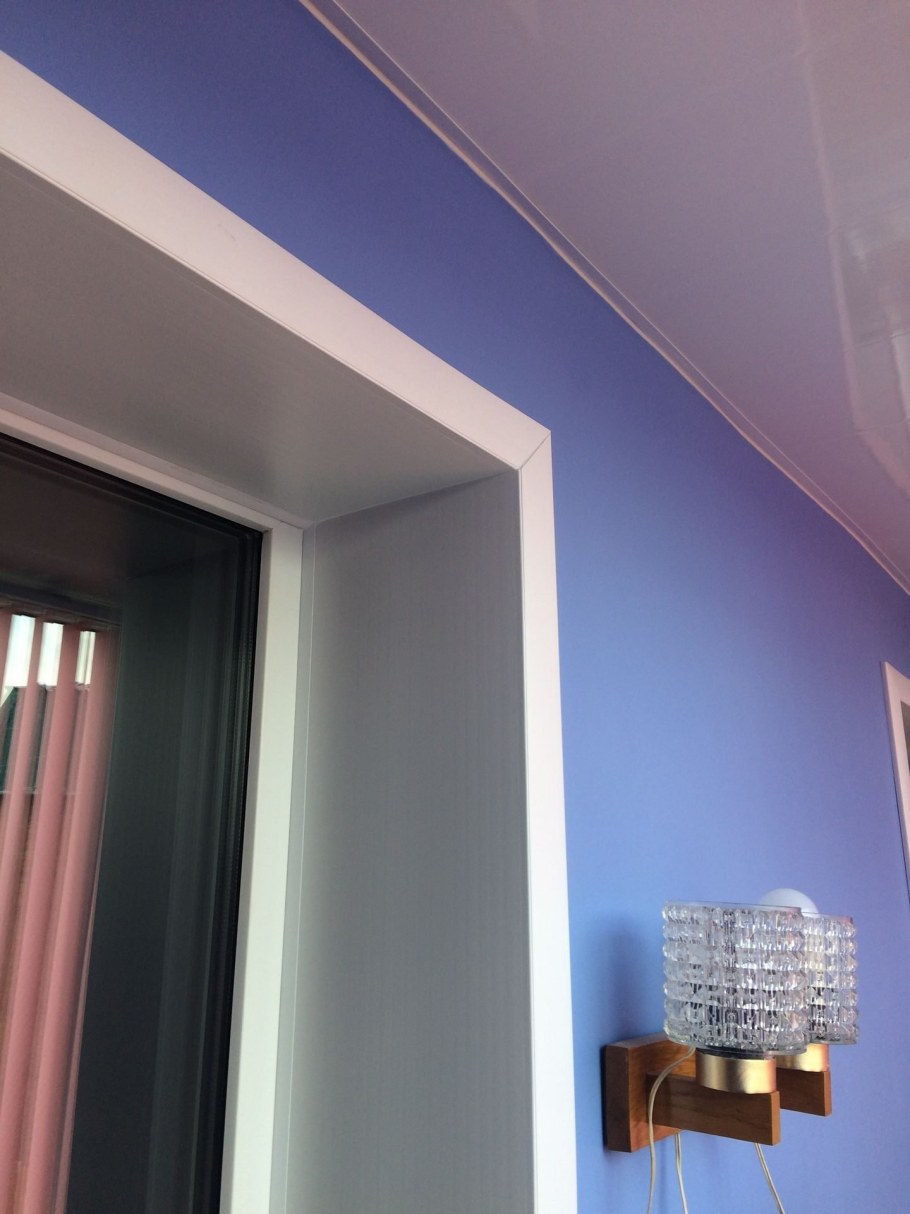 Откос стены