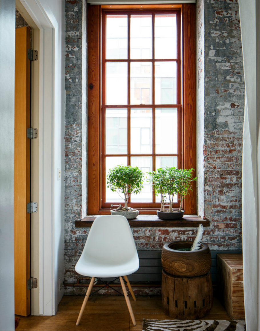 Окно в интерьере