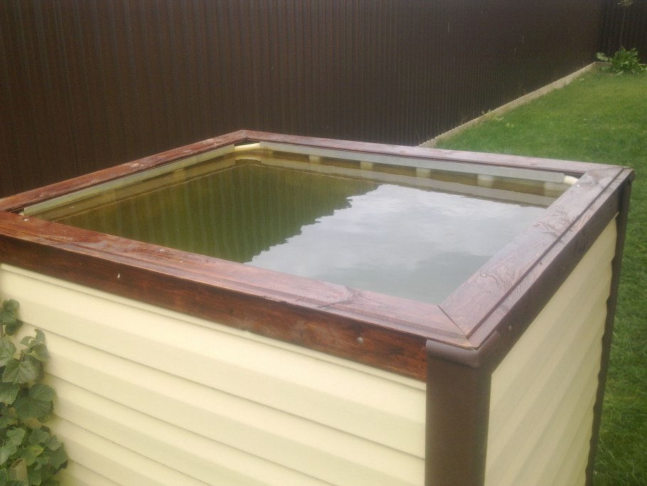 Бассейн из еврокубика