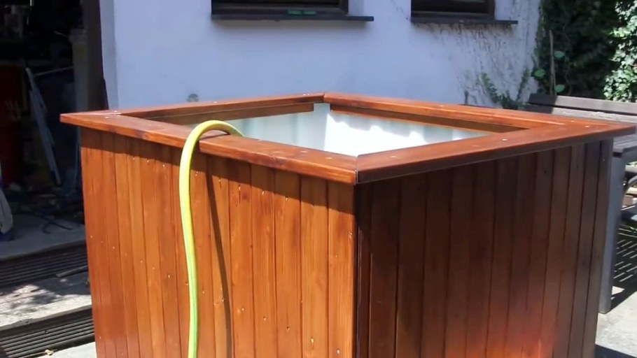 Бассейн из еврокубика