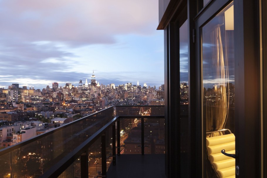 Красивый вид с балкона