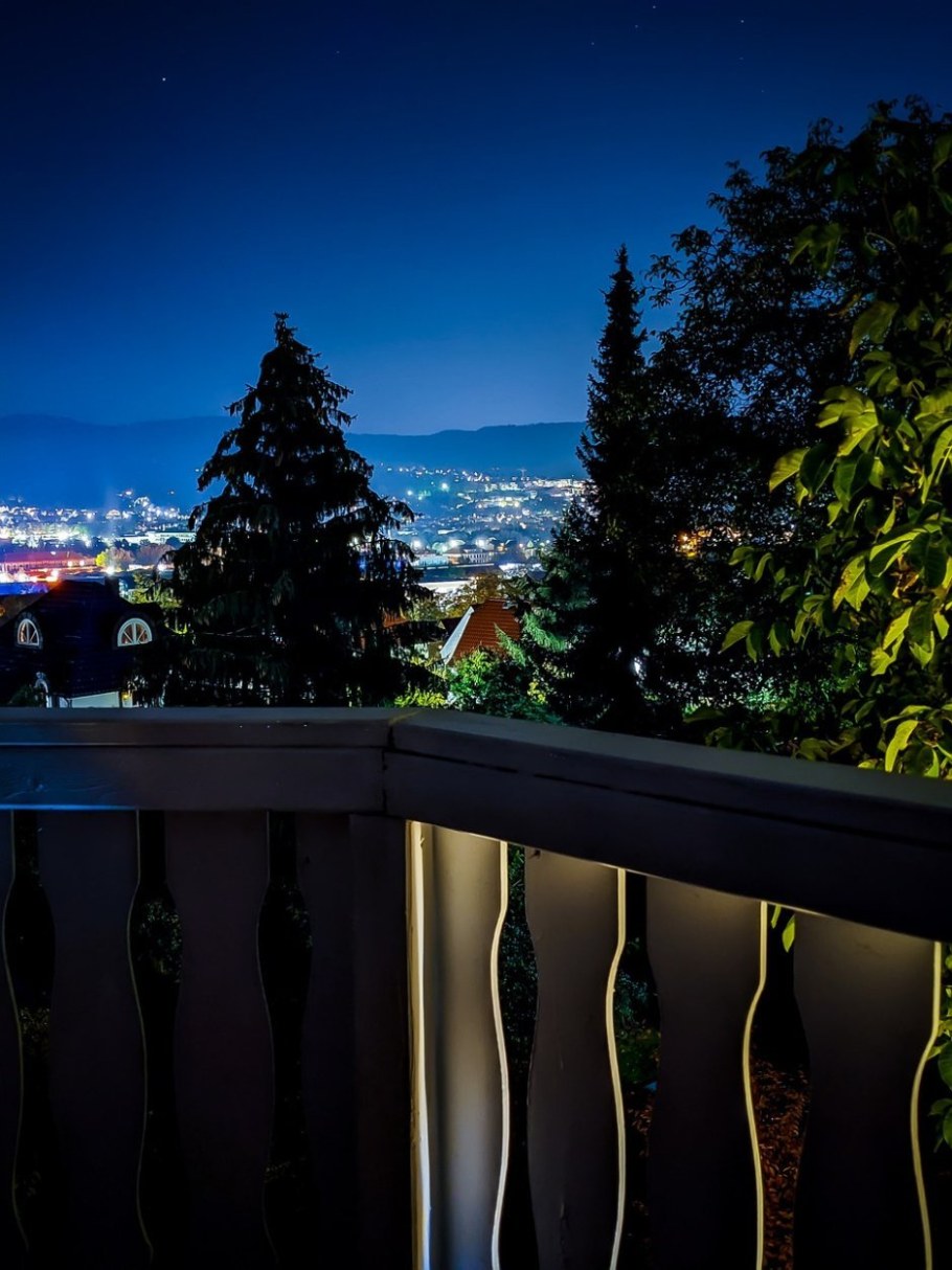 Ночной вид с балкона