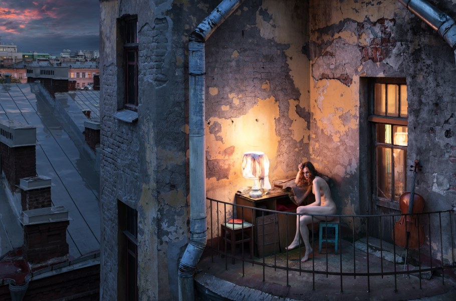 Старинный романтичный балкон