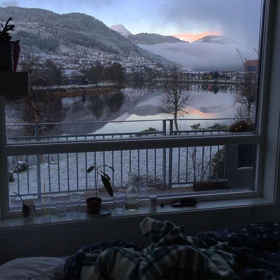 Зимний балкон