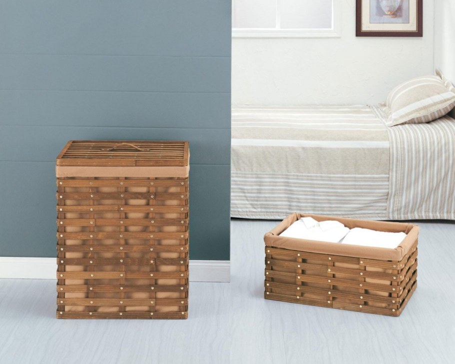 Деревянный ящик для белья