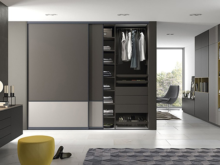 Шкаф купе Sliding-Door Wardrobe