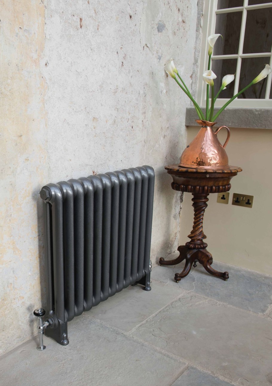 Радиатор чугунный Carron Cromwell 635 x9