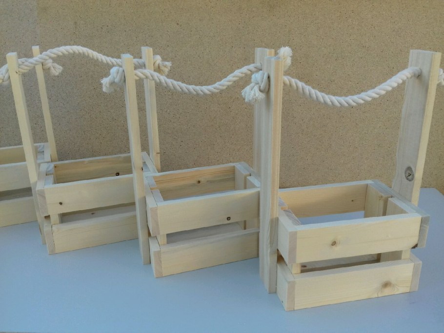 Деревянный ящик декоративный