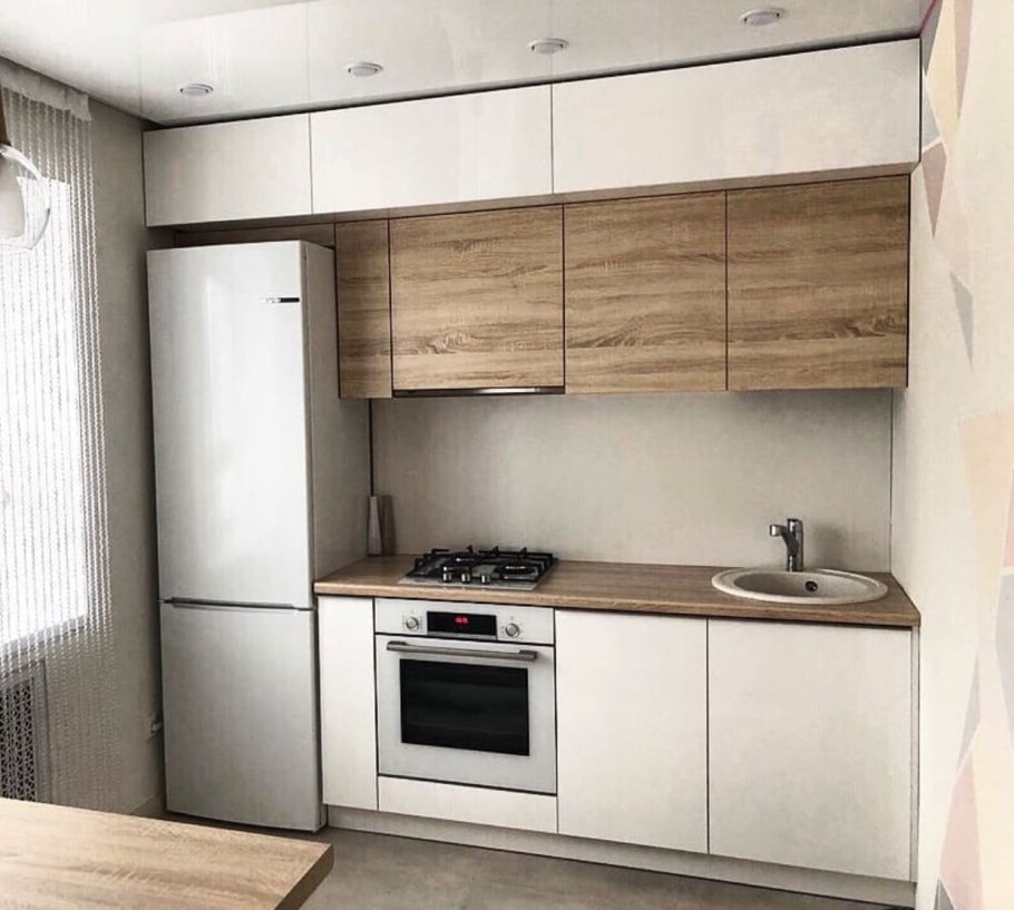 Маленькие кухни прямые с холодильником