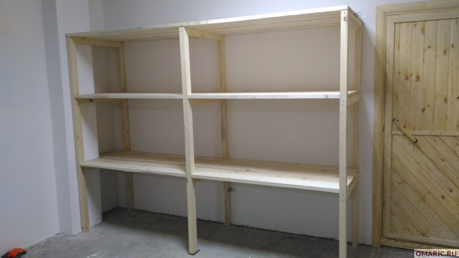 Стеллаж из дерева
