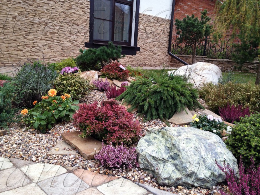 Рокарий с альпийской горкой