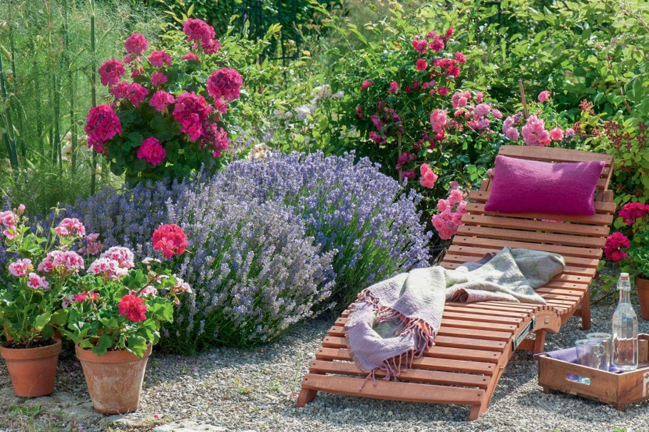 Цветник в стиле Прованс