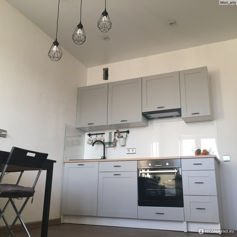 Кухня икеа КНОКСХУЛЬТ белая в интерьере