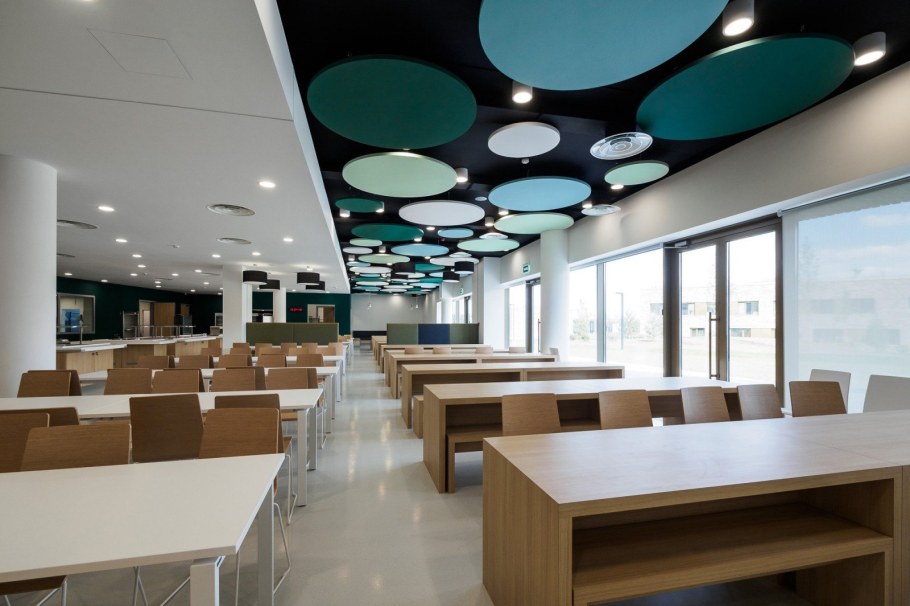 Школа Летова столовая