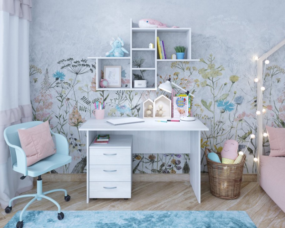 Письменный стол для девочки