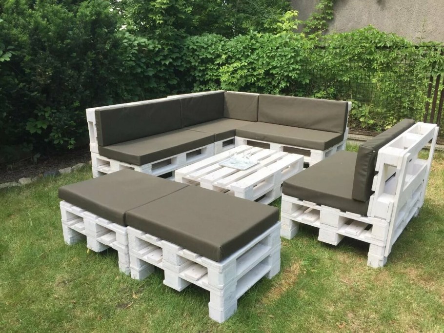 Садовая мебель из паллет