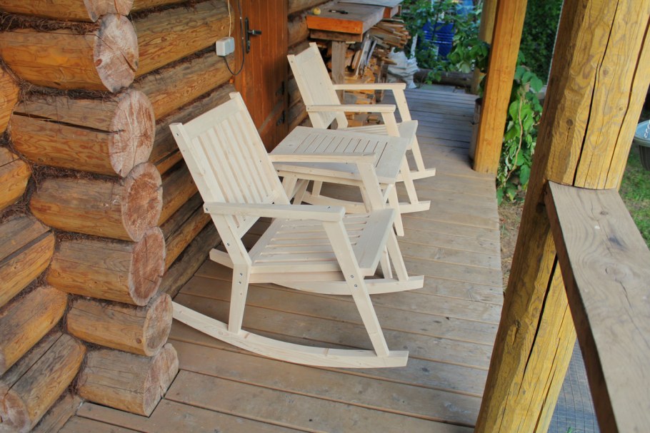 Деревянные кресла для бани