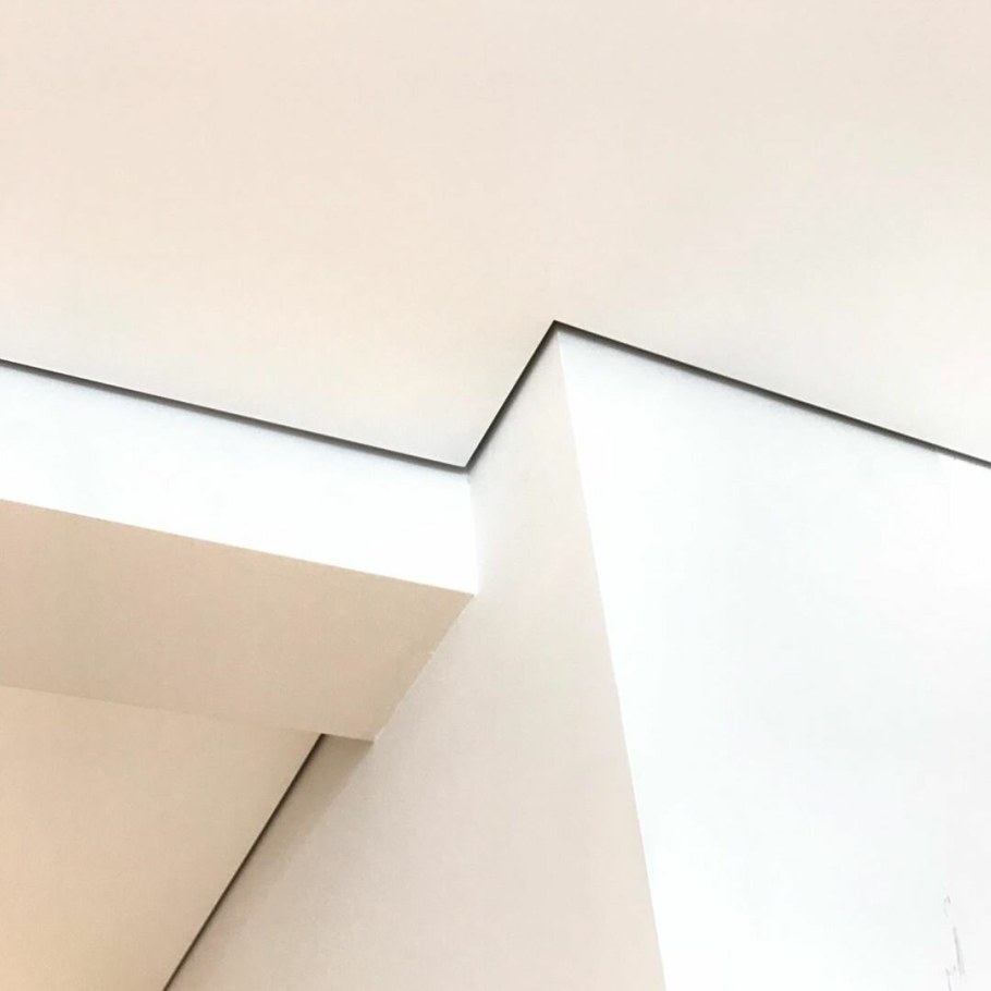 Теневой профиль для натяжных ЕВРОКРААБ