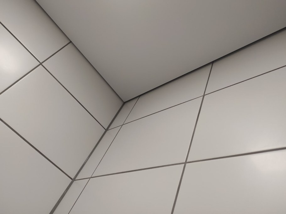 Теневой профиль для натяжных потолков ЕВРОКРААБ