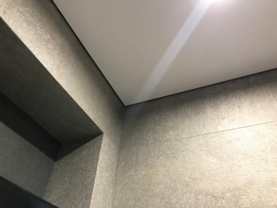 Теневой потолок натяжной флекси