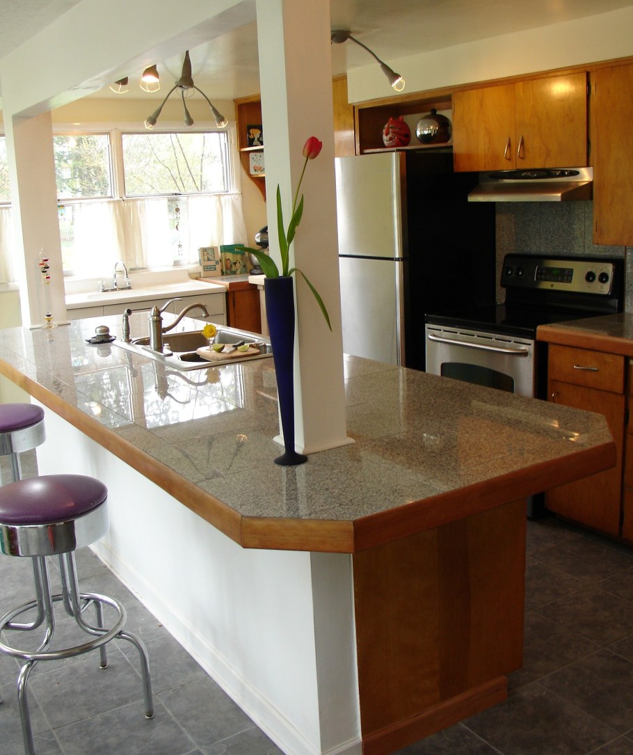 Барные стойки