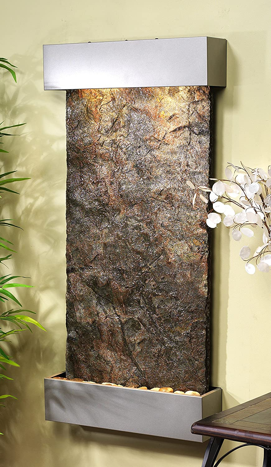 Водопад в квартиру настенный