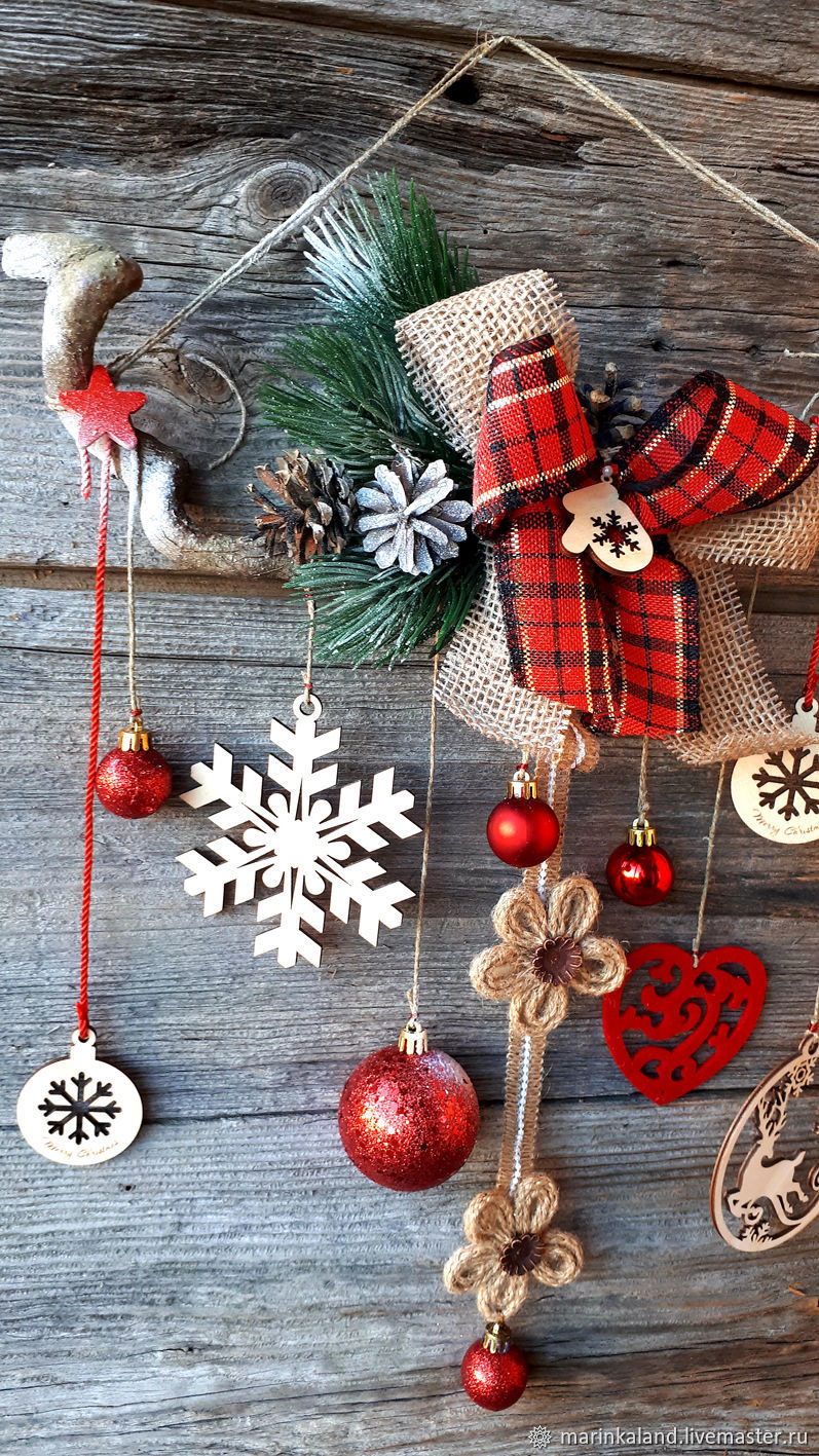 Новогодняя композиция из коробки